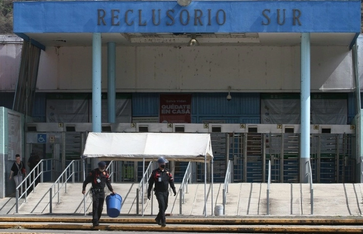 Un Tribunal de Enjuiciamiento adscrito al Centro de Justicia Penal Federal en la Ciudad de México, con sede en el Reclusorio Sur, dictó sentencia condenatoria y le impuso una condena de nueve años de prisión. Foto Cuartoscuro / Archivo