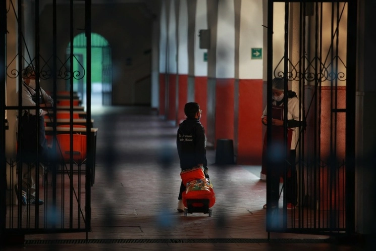 El miércoles 14 de junio no habrá clases en las primarias y secundarias de la capital mexicana. Foto Alfredo Domínguez / Archivo

 