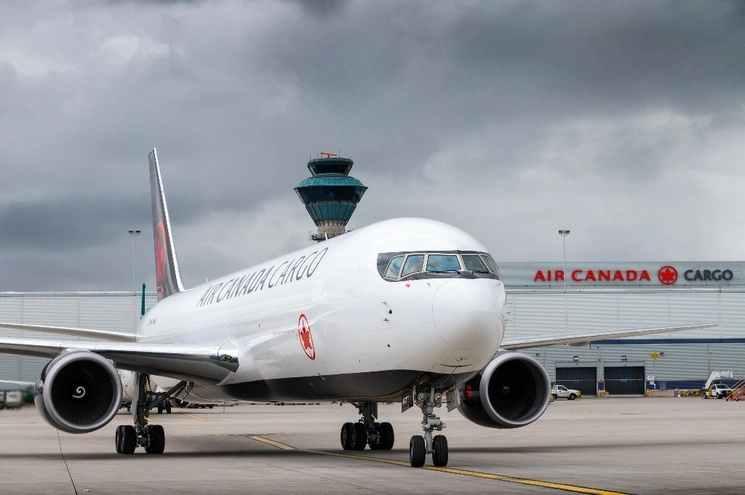 Air Canada indicó que en un principio se tendrán tres vuelos semanales y para finales de 2023, se prevé sean cinco. Foto tomada de Twitter.