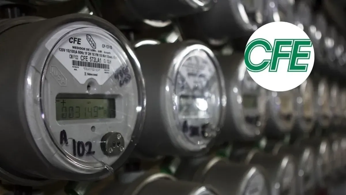 Medidores de luz de la CFE en imagen de archivo. Foto