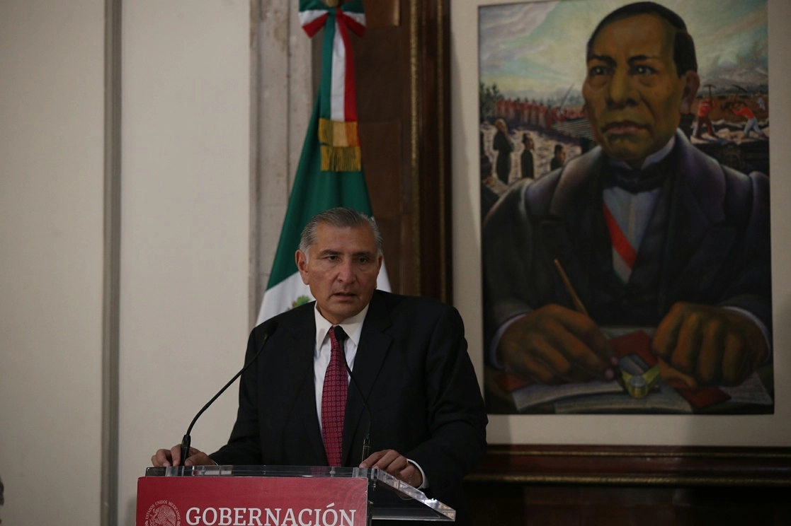 El recorte de 5 mil mdp al presupuesto del Instituto Nacional Electoral para 2022 no pone en riesgo el ejercicio de revocación de mandato, sostuvo Adán Augusto López. Foto María Luisa Severiano / Archivo