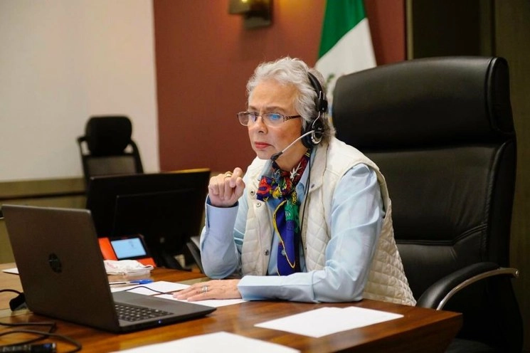 Olga Sánchez Cordero, secretaria de Gobernación durante reunión virtual con funcionarios locales. Foto Twitter @M_OlgaSCordero