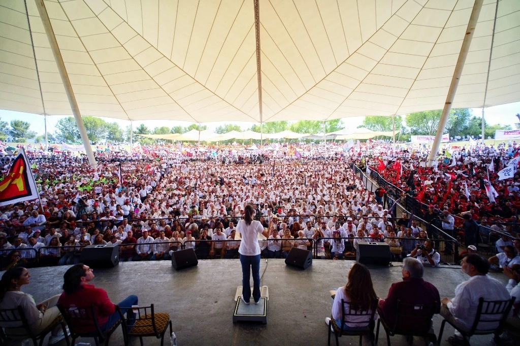 Claudia Sheinbaum aseguró que el pueblo está cansado del PRI, por lo que la 4T triunfará. Foto 'La Jornada'