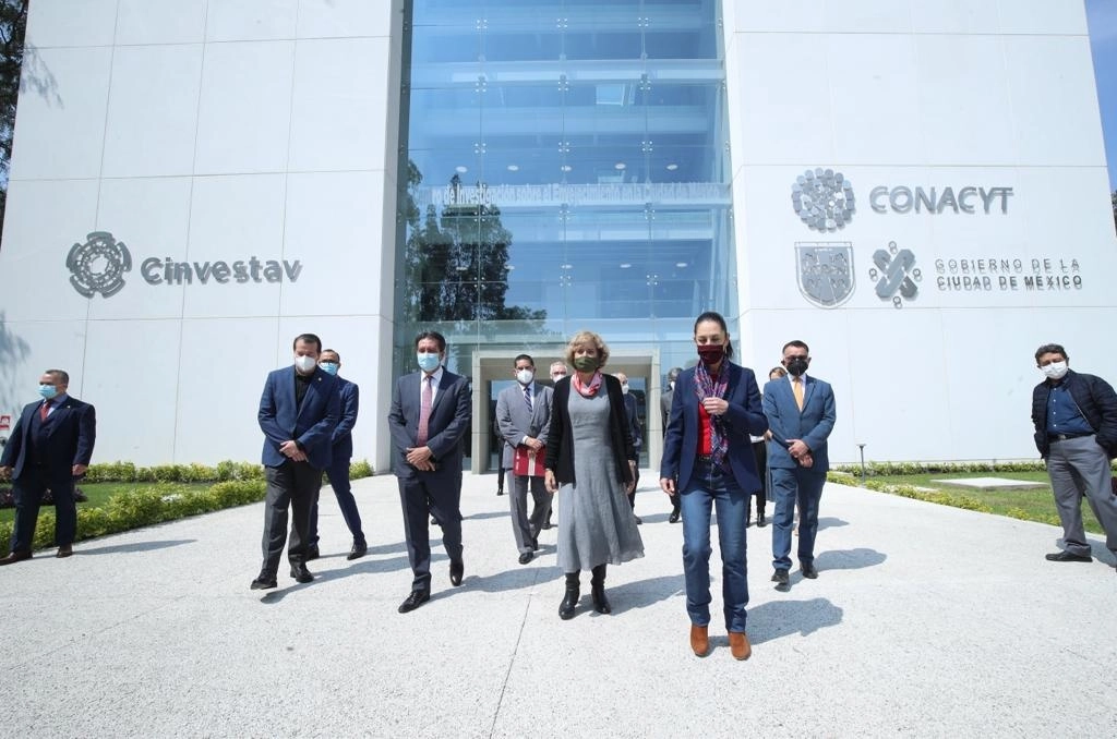 La Jefa de Gobierno de la CDMX, Claudia Sheinbaum, encabeza la inauguración del Centro de Investigación sobre el Envejecimiento en la alcaldía Tlalpan, el 26 de septiembre de 2021. Foto María Luisa Severiano