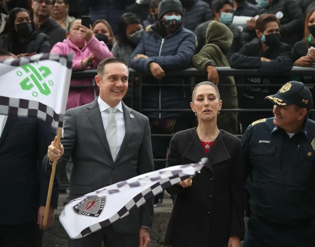 La jefa de Gobierno de la Ciudad de México, Claudia Sheinbaum, acompañada del alcalde de Cuajimalpa, Adrián Rubalcava, encabeza la entrega de patrullas a esta demarcación, el 22 de agosto de 2022. Foto María Luisa Severiano



