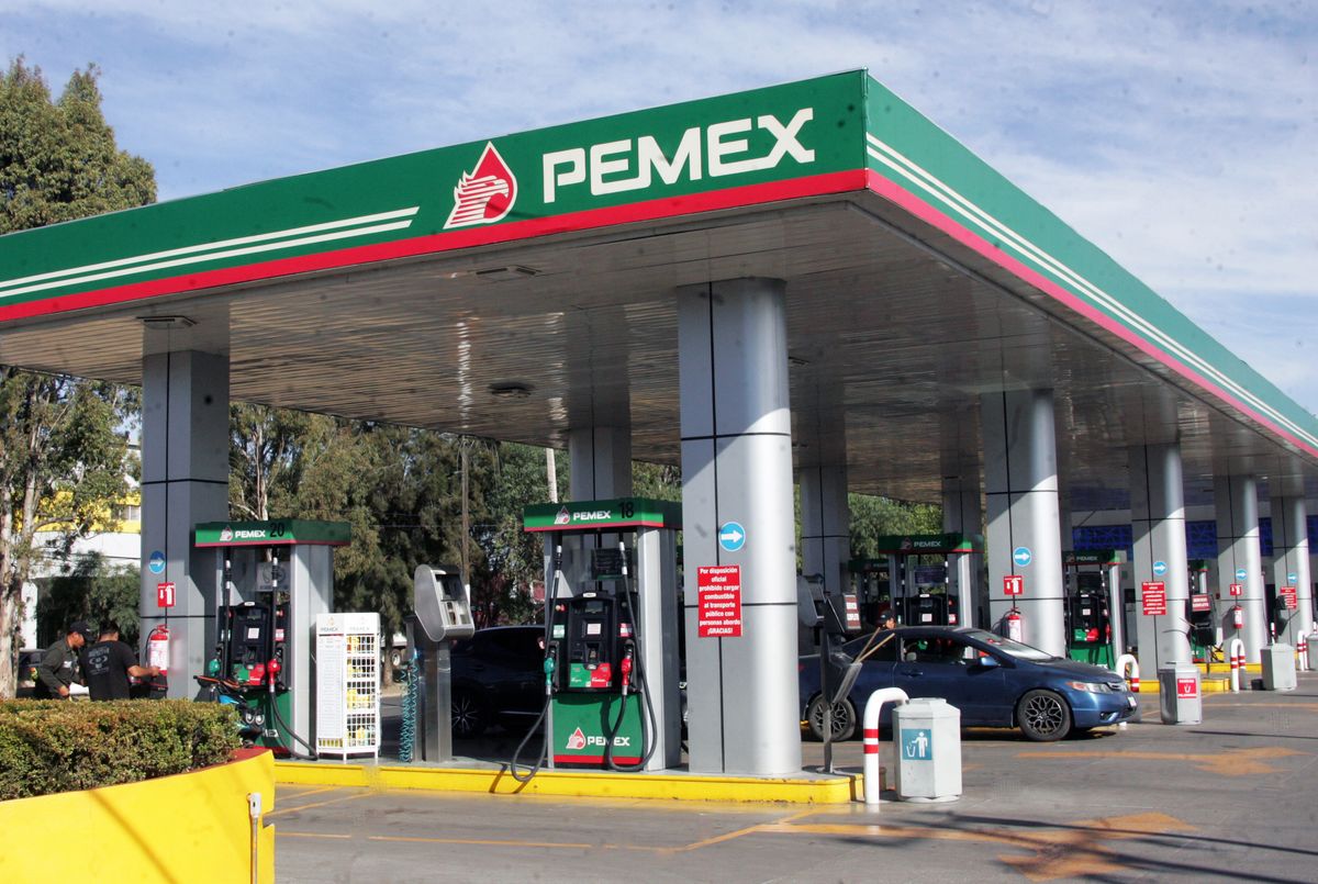 Sheinbaum presenta estrategia integral para sanear finanzas de Pemex