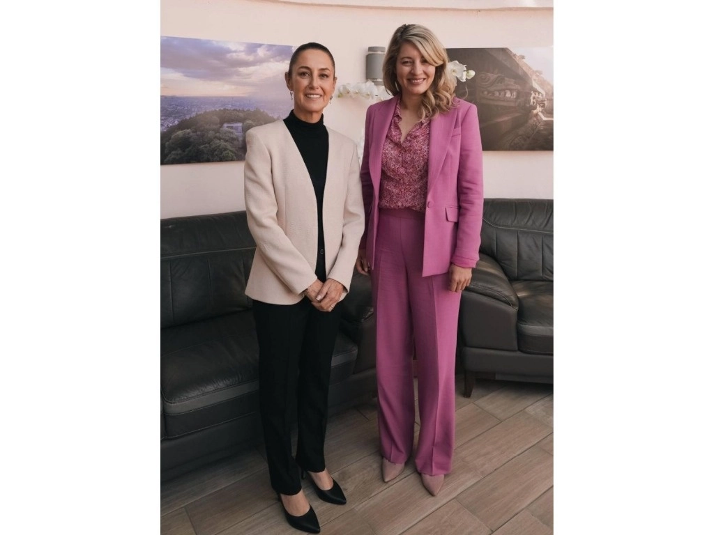 La virtual presidenta electa, Claudia Sheinbaum, y la ministra de Relaciones Exteriores de Canadá, Mélanie Joly. Imagen tomada de https://www.facebook.com/ClaudiaSheinbaumPardo

