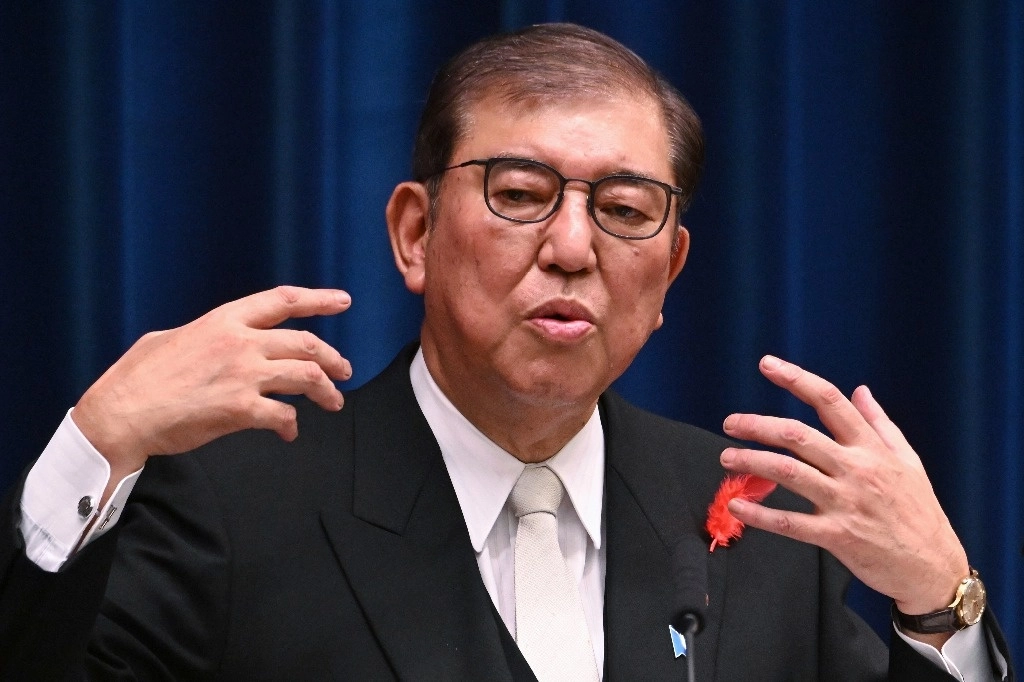 El recién elegido primer ministro de Japón, Shigeru Ishiba, habla durante una conferencia de prensa en la oficina del primer ministro en Tokio el martes 1 de octubre de 2024. Foto Afp