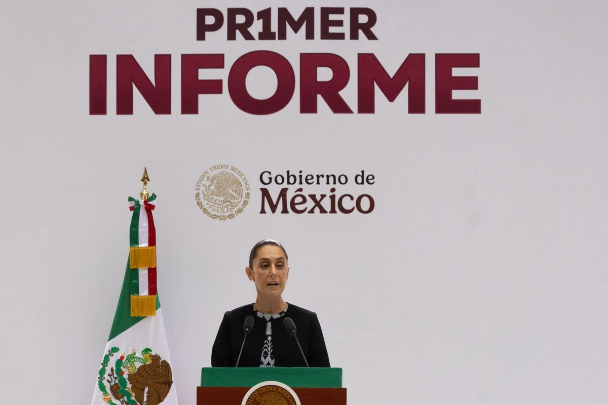 En SLP, la presidenta Claudia Sheinbaum dijo pese a las tensiones comerciales recientes, mantendrá el diálogo con Washington sin renunciar a la independencia nacional. Foto 