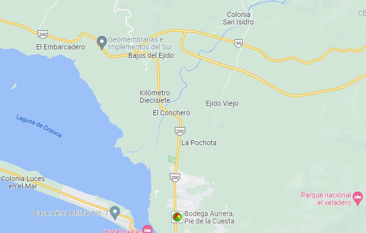 Habitantes la localidad Ejido Viejo en Coyuca de Benítez piden a la SICT el pago de indemnizaciones. Foto Google Maps
