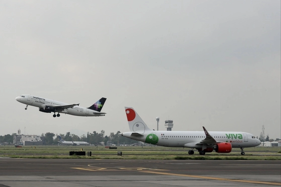 Pistas del Aeropuerto Internacional de la Ciudad de México. Foto Roberto García Ortiz / Archivo