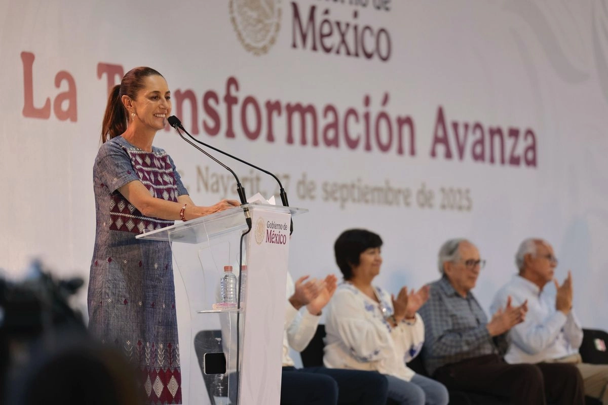 La mandataria informó que 374 mil 970 personas en Nayarit son beneficiarias directas de los programas de bienestar, con una inversión federal de 9 mil 847 millones de pesos en 2025. Foto