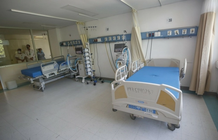 En tanto, la tasa de tratamientos aplicados de quimioterapia en establecimientos particulares de salud por cada 100 mil habitantes fue de 50. Disminuyó 10 unidades con respecto a la tasa de 2021. Foto Víctor Camacho /Archivo