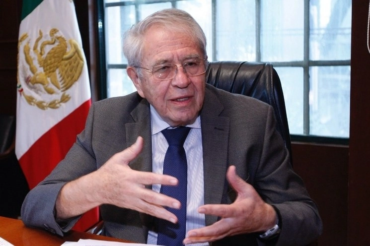 Jorge Alcocer, secretario de salud. Foto Roberto García Ortiz / Archivo
