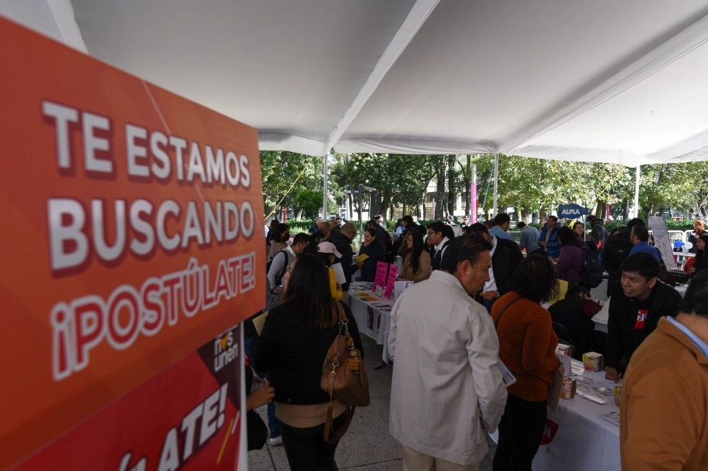 Durante la Feria del Empleo en Toluca, Estado de México, en donde hace una semana fueron ofrecidas más de 3 mil vacantes por parte de 110 empresas. Foto  Cuartoscuro 