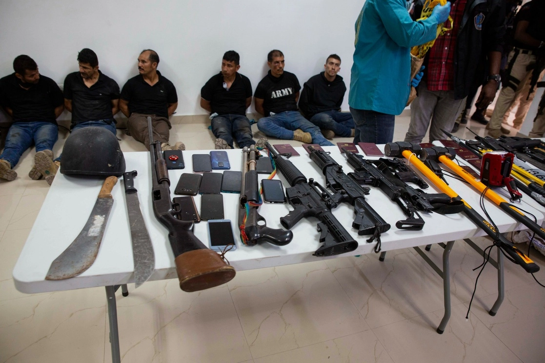 Han sido detenidos 17 presuntos participantes del asesinato del presidente de Haití, Jovenel Moïse. Foto Ap