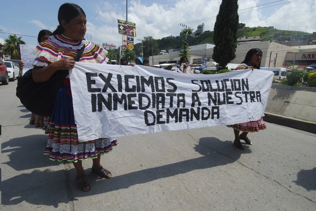 Siguen desapareciendo y asesinado a nuestros hermanos indígenas con la complacencia de los tres niveles de gobierno, aseveró Jesús Plácido, dirigente del Cipog-EZ. Foto Cuartoscuro / Archivo