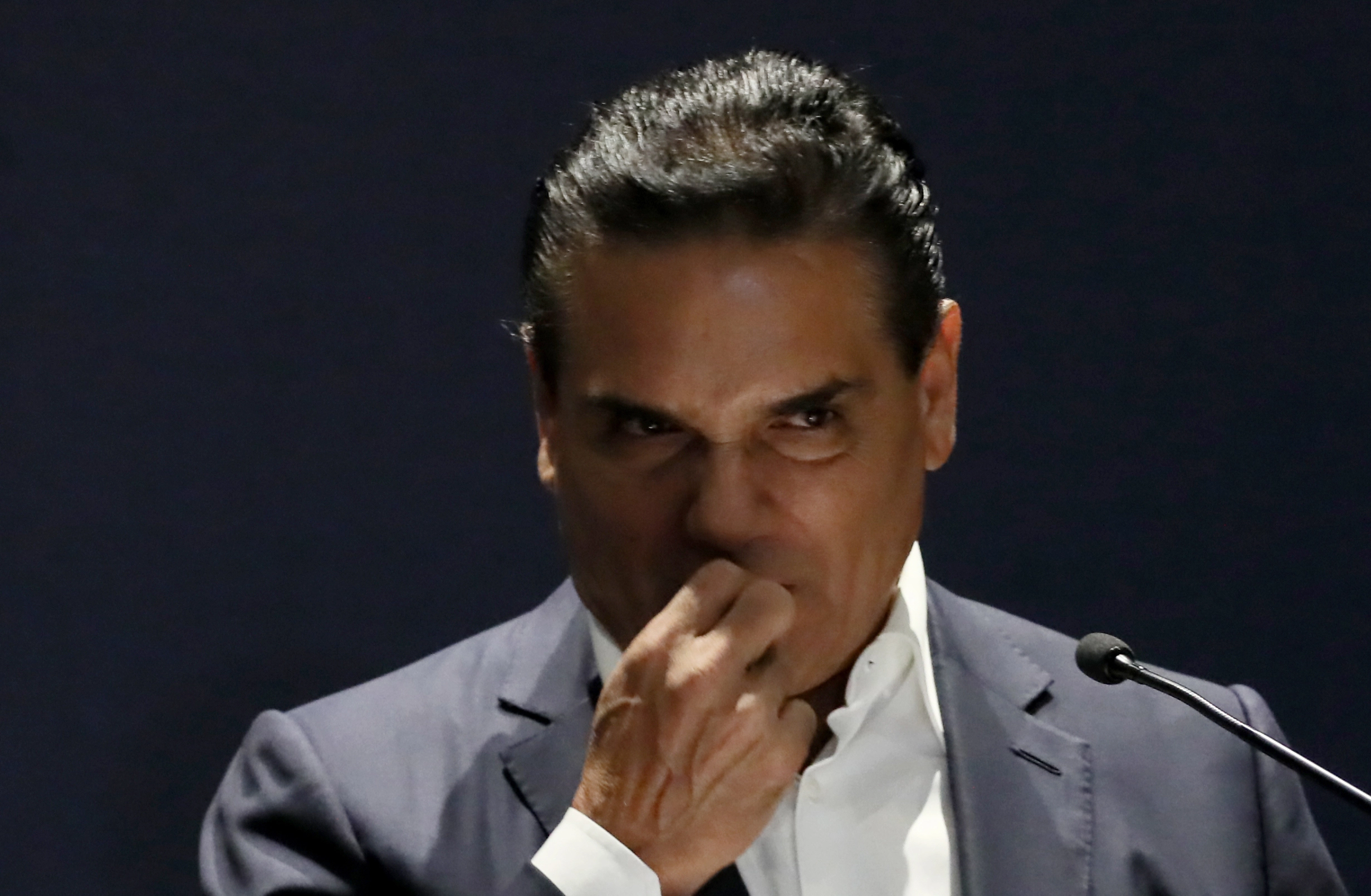Silvano Aureloes, gobernador de Michoacán. Foto