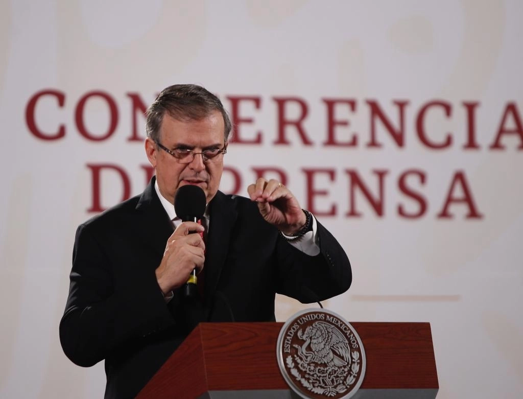 El secretario de Relaciones Exteriores, Marcelo Ebrard, durante la conferencia de prensa matutina en Palacio Nacional, en la Ciudad de México, el 14 de octubre de 2022. Foto Guillermo Sologuren