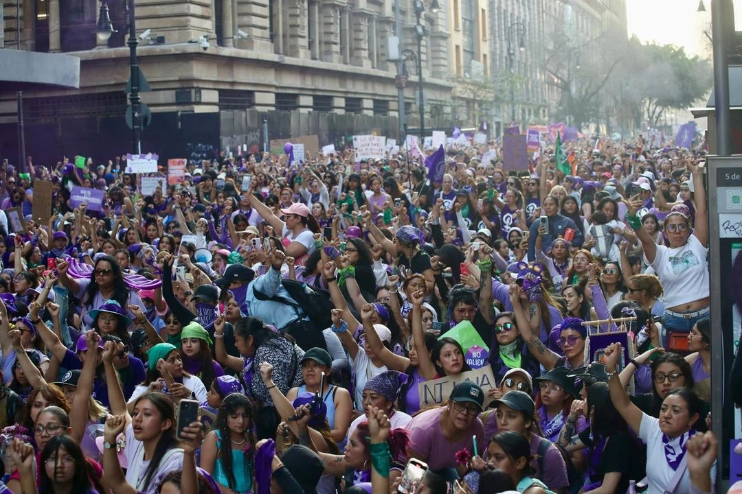 Marcha del 8M por el Día Internacional de la Mujer en CDMX. Foto 