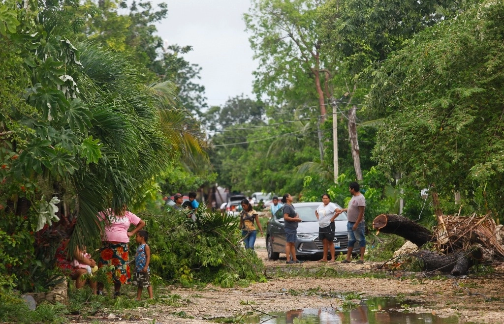 Afectaciones en Tulúm tras el paso de 'Beryl' en Quintana Roo. Foto Víctor Camacho