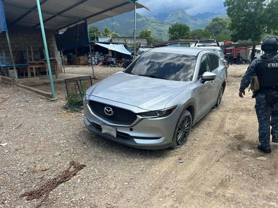 Los cuerpos de los cuatro presuntos sicarios abatidos permanecen en el Semefo ubicado en la ciudad de Comitán, informó la Fiscalía General del Estado de Chiapas.