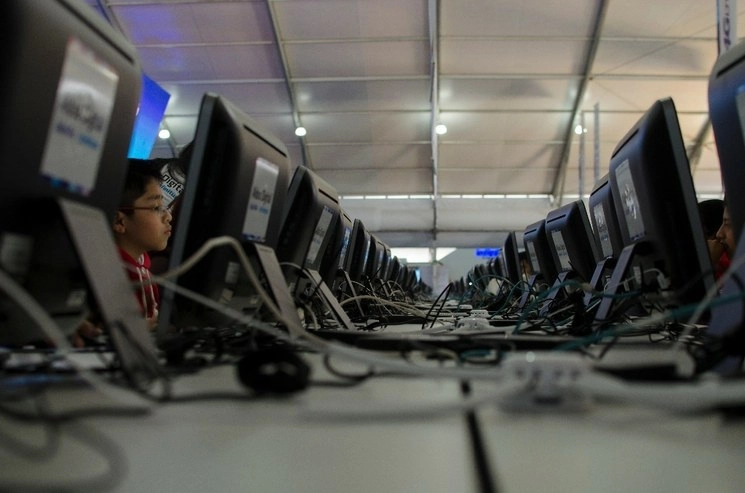 Al menos 77 millones de personas que viven en territorios rurales de América Latina y el Caribe carecen de conectividad con estándares mínimos de calidad, reveló un estudio. Foto Cuartoscuro / Archivo