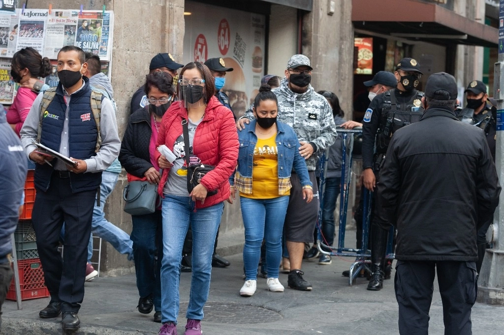 La STPS señaló que se han registrado 188 sindicatos, han sido ratificados 177 contratos colectivos de trabajo. Foto Pablo Ramos