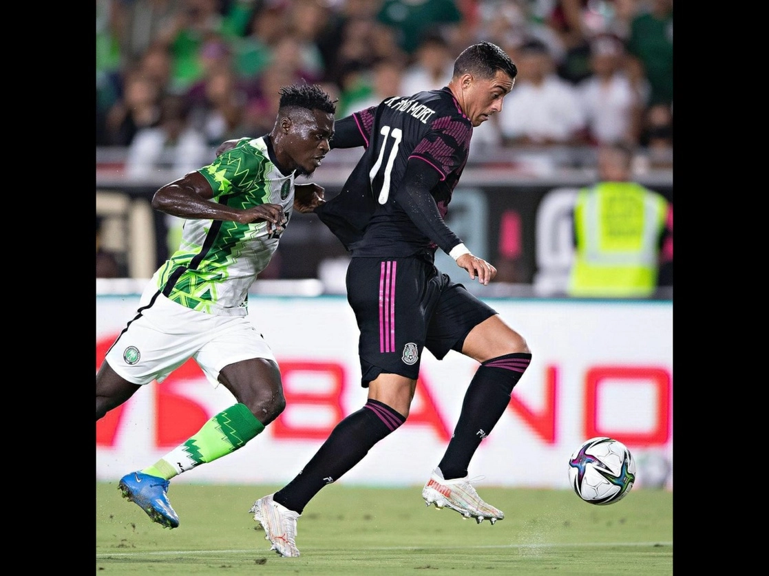 El ‘Mellizo’ Funes Mori volverá a vestir la camiseta mexicana, luego de ausentarse desde enero pasado. Foto @miseleccionmx 