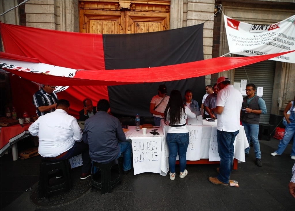El ejercicio de votación se realizará de las 12:00 a las 16:00 horas en 81 puntos en todo el país, donde participarán 55 verificadores del Centro Federal de Conciliación y Registro Laboral.  Foto Víctor Camacho