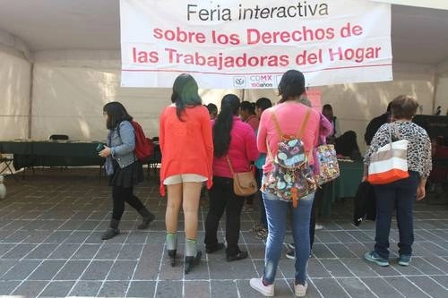 Marcela Azuela, del colectivo Hogar Justo Hogar, reiteró el llamado a los empleadores para que apoyen a las trabajadoras en sus gastos de salud. Foto María Luisa Severiano / Archivo