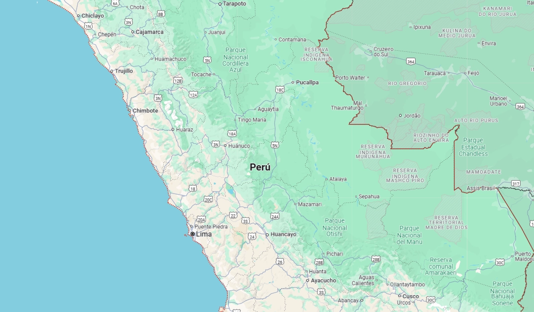 Hernando Tavera, presidente ejecutivo del Instituto Geofísico del Perú, dijo a la radio local RPP que por el momento no había reportes de daños en la superficie.