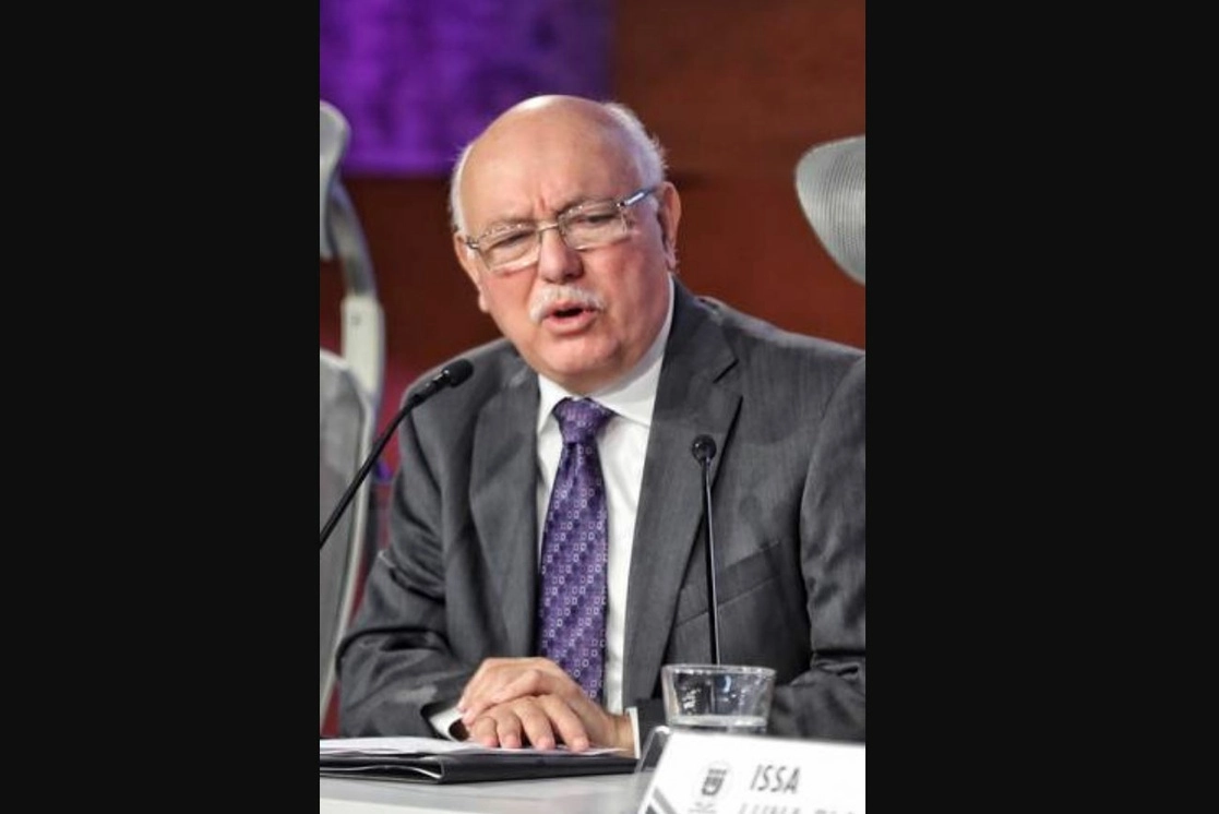 El titular de la Auditoría Superior de la Federación, David Colmenares Páramo, indicó que ya se han hecho solicitudes de adelanto de información a distintas dependencias en materia de compra de vacunas. Foto Marco Peláez / Archivo
