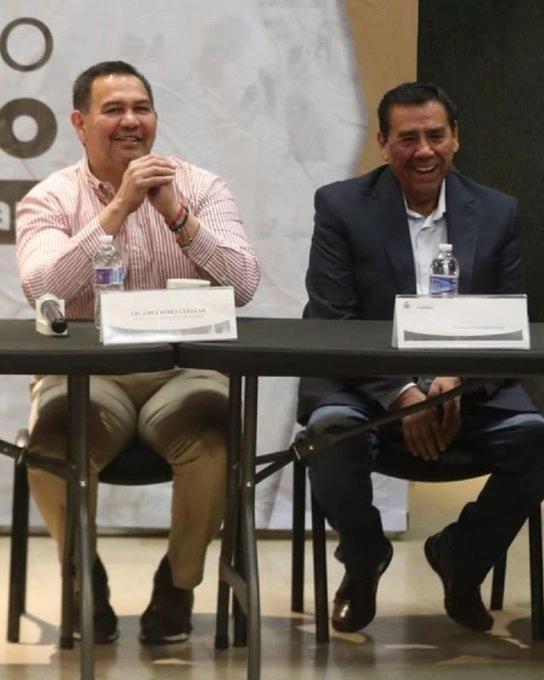 Cruz Pérez Cuéllar y Martín Chaparro en imagen tomada del perfil de X del edil con licencia.
