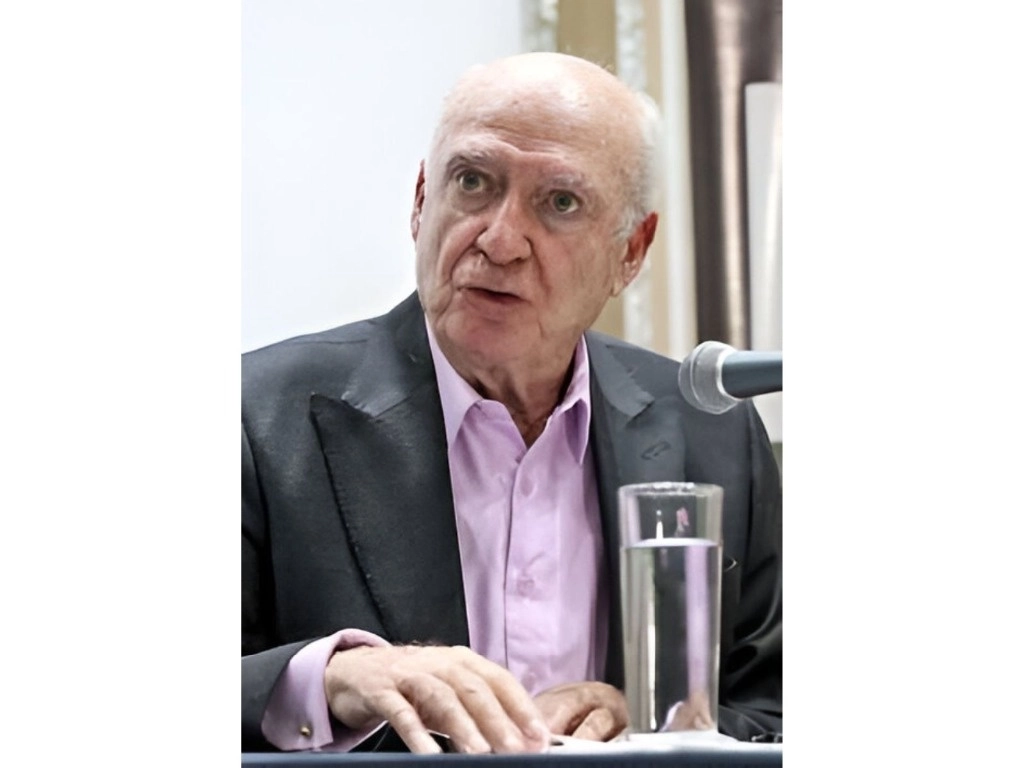 Luis Linares Zapata ha sido asesor del Senado y de Petróleos Mexicanos, y coordinador de estudios de coyuntura del Centro de Estudios Legislativos del Senado. Foto María Luisa Severiano / Archivo
