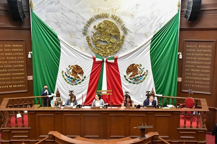 El auditor “carnal” fue colaborador cercano de Silvano Aureoles, y apenas hace unas semanas Abellaneda fue acusado de ser prestanombres. Foto congresomich.gob.mx/