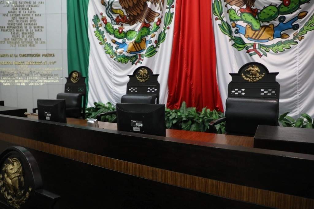 Con la declaración de procedencia será retirada la inmunidad procesal y consiguiente la separación del puesto de magistrado presidente para ser sometido a juicio ante la autoridad competente y determinar si es o no es responsable del delito que se le imputa. Foto @CongresoTams 
