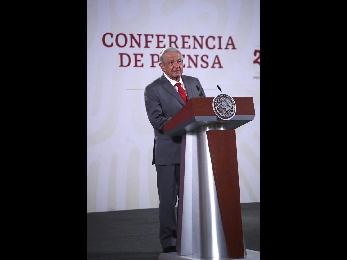 El presidente de México, Andrés Manuel López Obrador, durante su conferencia matutina en Palacio Nacional, en la Ciudad de México, el 7 de abril de 2022. Foto Luis Castillo