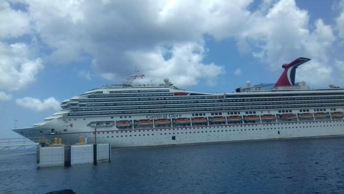 De la cifra de retornados ayer, 73 lo hicieron por Cozumel, Quintana Roo, a bordo de un crucero. Foto Twitter @SRE_mx