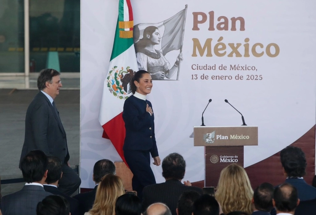 La presidenta Claudia Sheinbaum encabeza la presentación del Plan México, en el Museo de Antropología, en la Ciudad de México, el 13 de enero de 2025. Foto Cristina Rodríguez