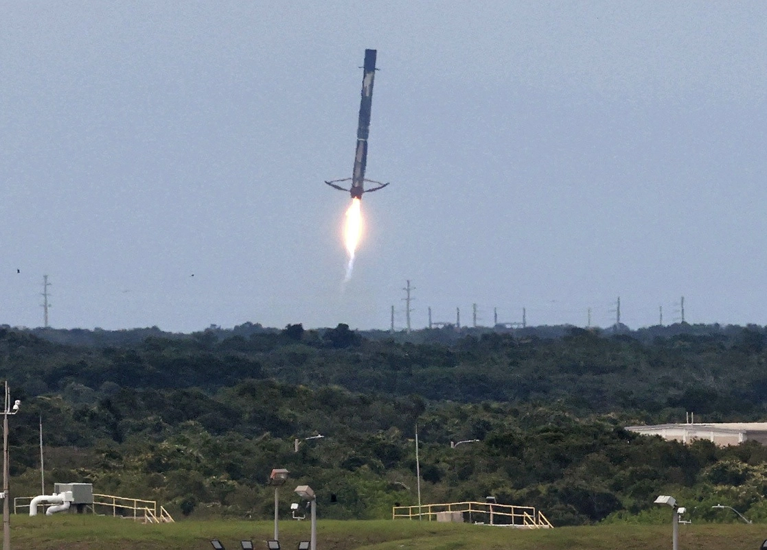 El nanosaltélite mexicano ‘PAINANI-2’ fue llevado al espacio por un cohete Falcon 9 de SpaceX lanzado desde Cabo Cañaveral, el pasado 30 de junio. Foto Ap