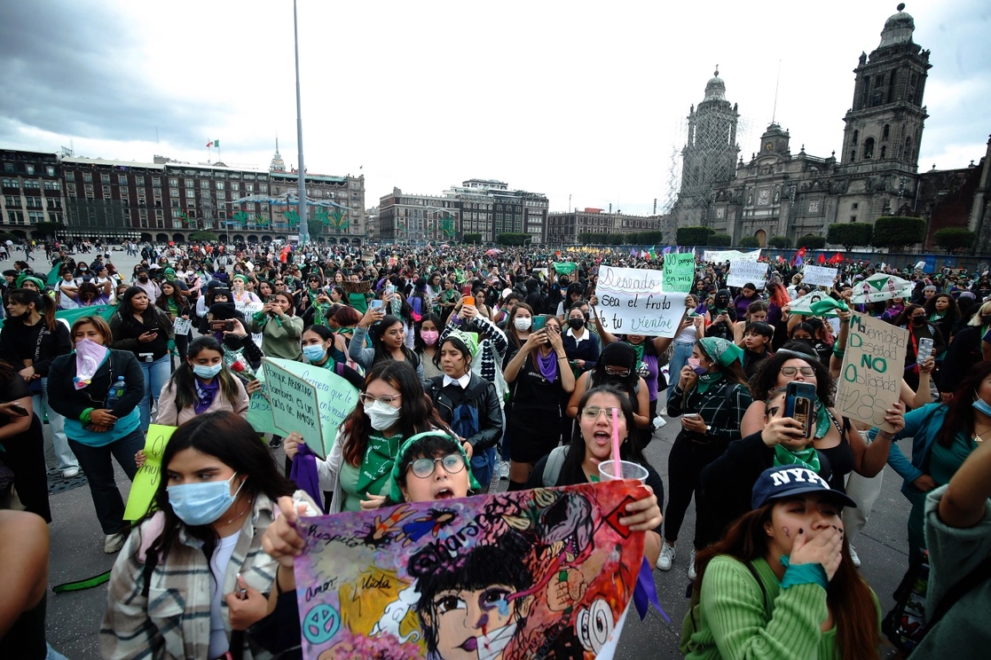 Feministas de la marea verde en pro del aborto seguro y legal. Foto Cristina Rodríquez/ archivo