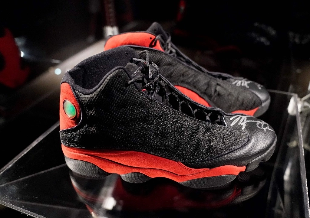 Michael jordan store 13 retro