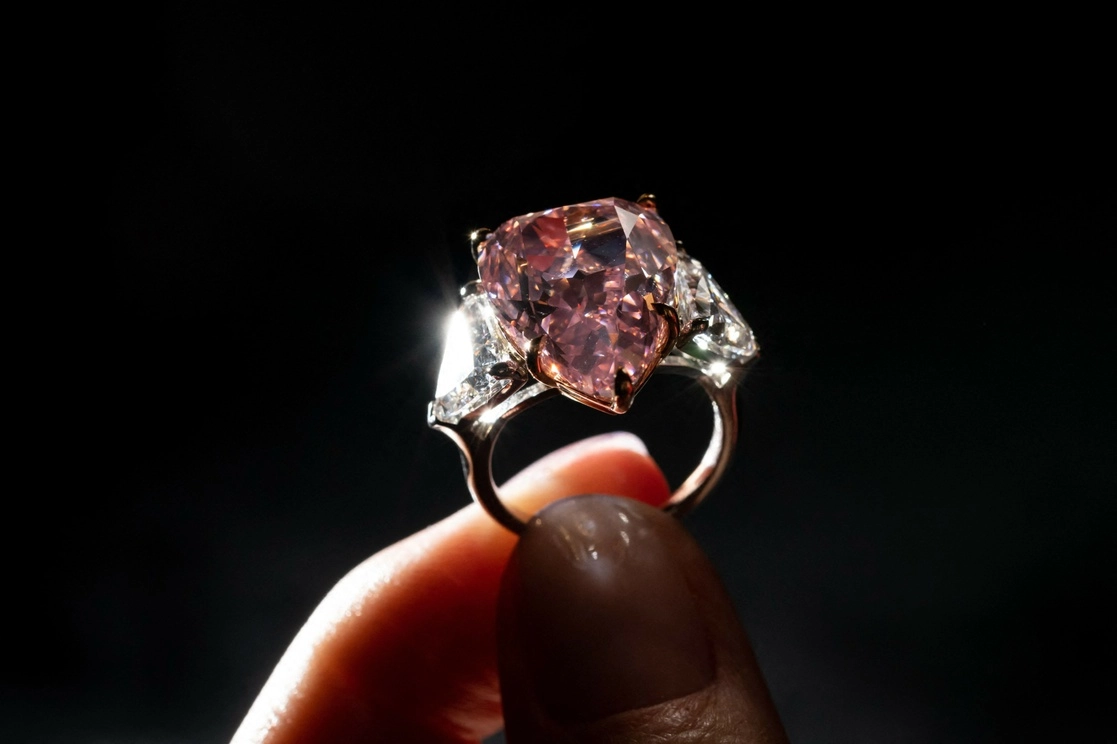 El “Fortune Pink” se subastó por 28.8 millones de dólares. Foto Afp
