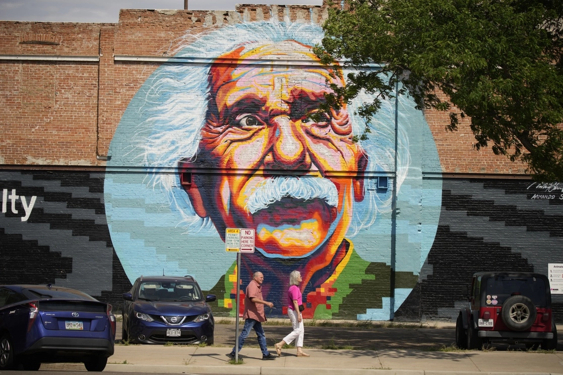 Un texto de 54 páginas de Albert Einstein sobre la teoría de la relatividad será subastado en Francia. Foto Afp / Archivo