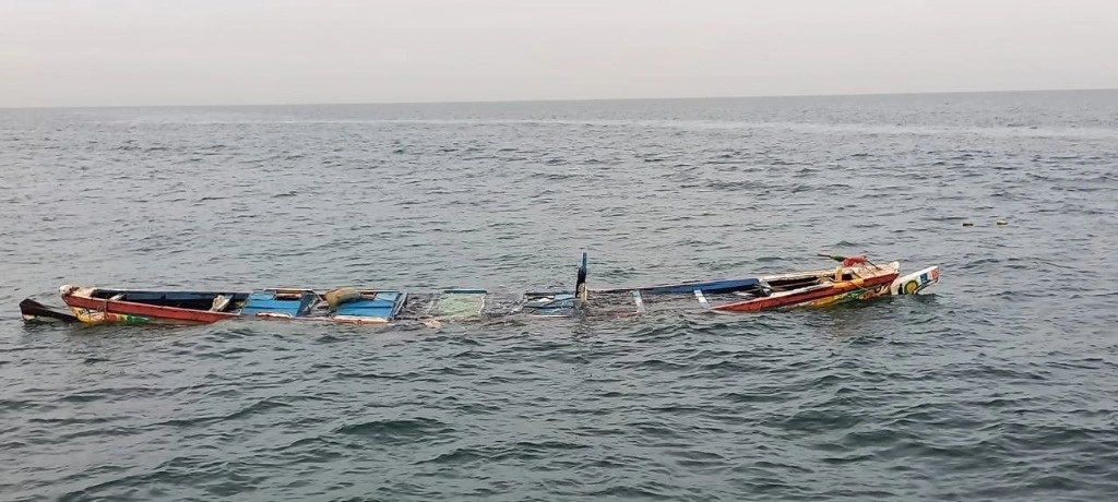 La embarcación se hundió el domingo 8 de septiembre en las costas de Mbour, Senegal. Foto Europa Press