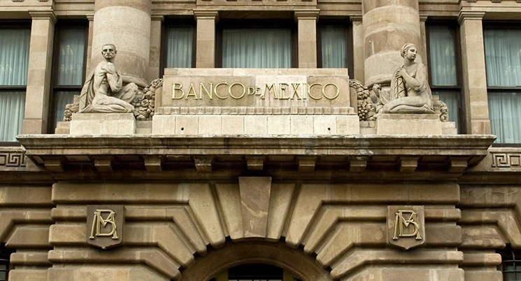Los envíos de divisas por parte de los connacionales radicados en el exterior a sus familias en México tuvieron un incremento en febrero de 7.03% con respecto al mismo mes del año anterior, imponiendo un nuevo máximo para un periodo similar, informó el Banco de México. Foto Afp / Archivo