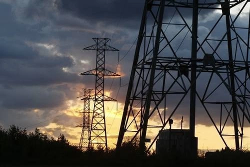 LaCFE subsidiará con el 50 por ciento del consumo bimestral a 144 mil 752 familias.Foto Ap