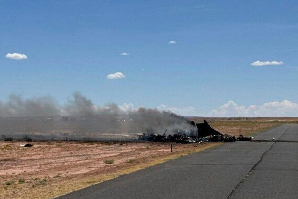 El aparato "fue bombardeado y completamente destruido" durante su aterrizaje en el aeropuerto de Nyala, en Darfur del Sur. Foto