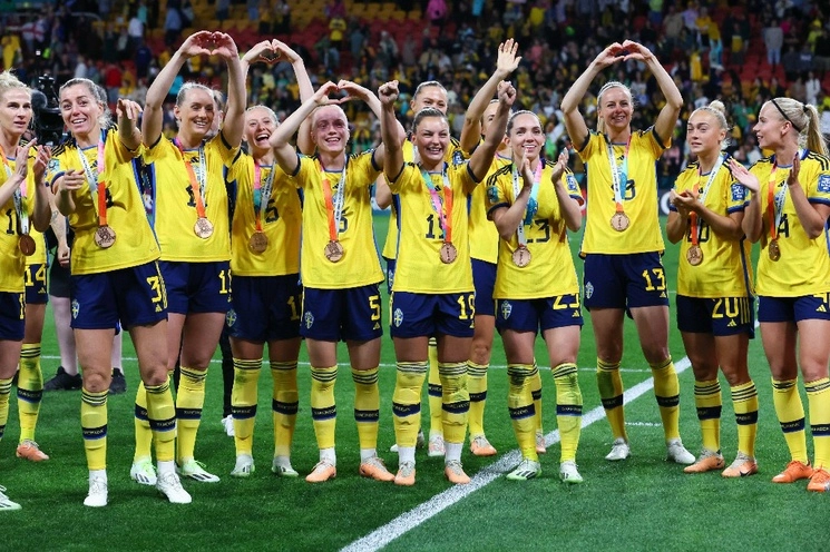 Con goles de Fridolina Rolfo y Kosovare Asllani, la selección sueca se impuso a Australia en el partido por el tercer lugar del Mundial Femenil de futbol. Foto Ap